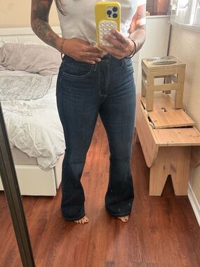 Women’s Bootcut Wrangler Jeans
Never worn but no tags